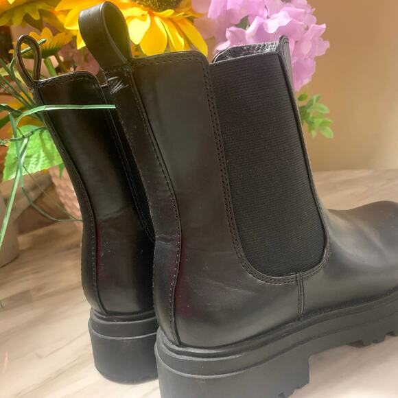 Women’s boots size 8 good co - Picture 3 of 4